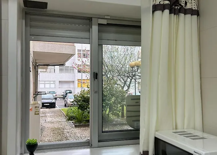 Mima House Al * Aveiro